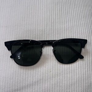 Ray-Ban Black Sunglasses